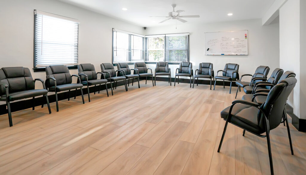 New Life Recovery outpatient drug rehab program in Fresno providing flexible addiction treatment while living at home.
